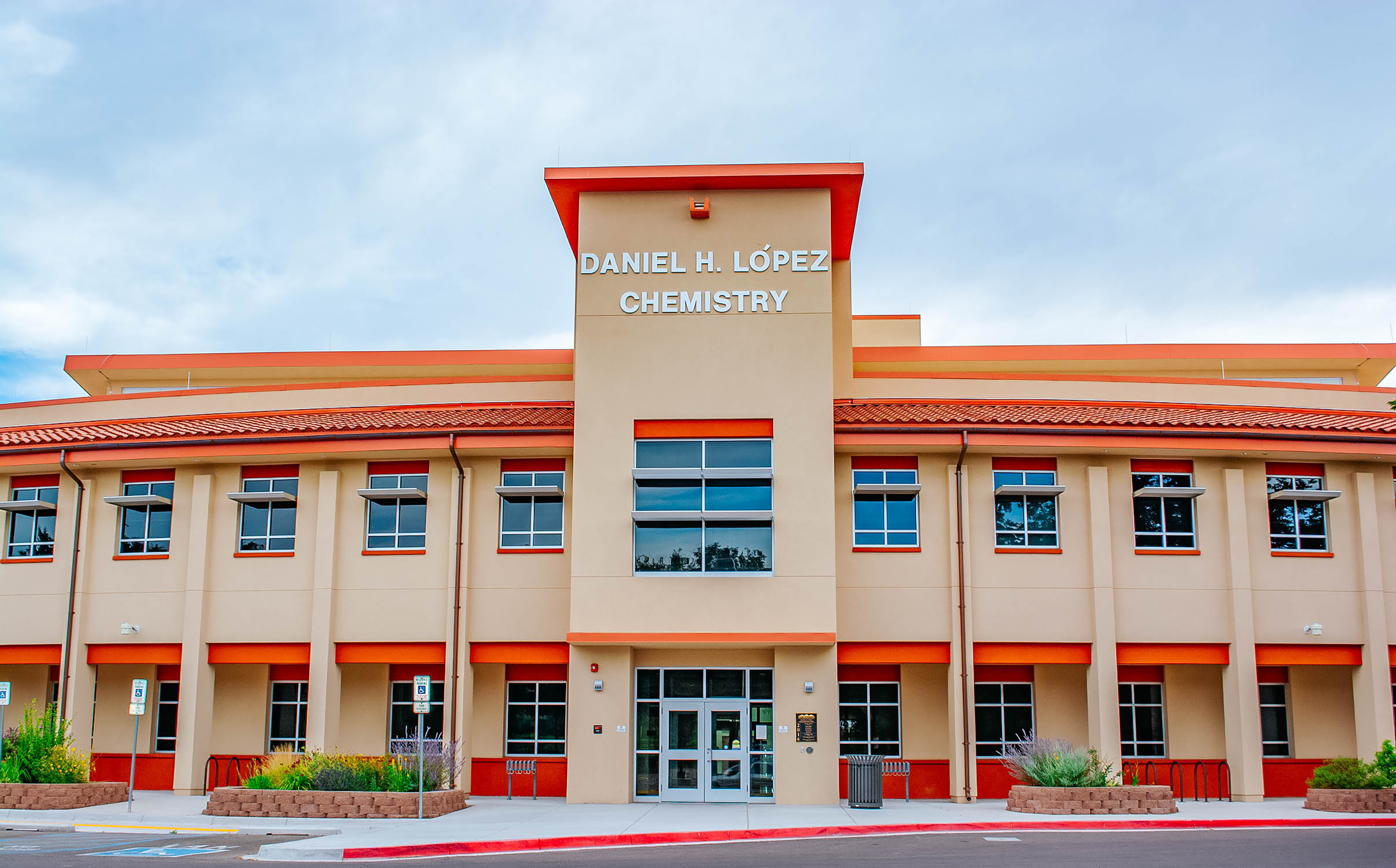 Hero Image of Lopez Hall, the new NMT Chemistry Building.